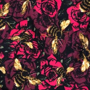 LuLaRoe TC leggings, Bees and Roses